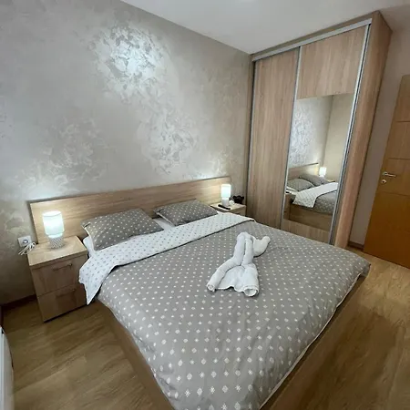 Centar Lux 兹拉蒂博尔